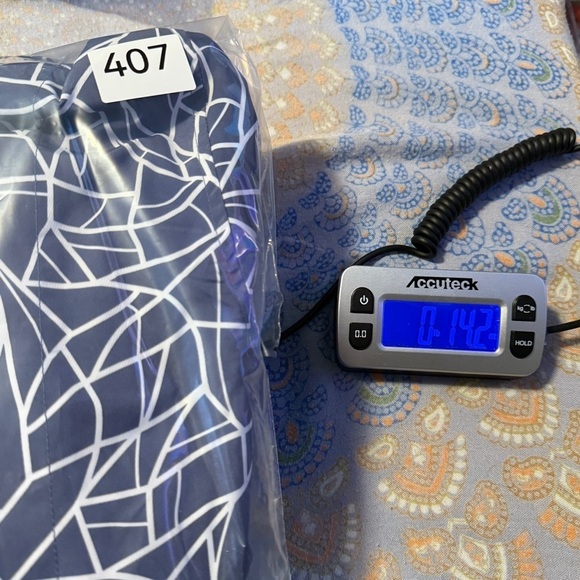 Traj3ctory Hooded Wind Breaker. Blue White Abstract. Dolman Sleeve. Size: Small - Picture 10 of 10